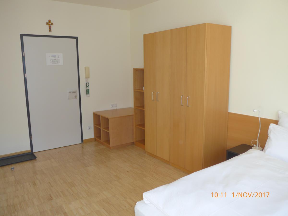 Hotel Kolpinghaus Spittal à Spittal an der Drau Extérieur photo